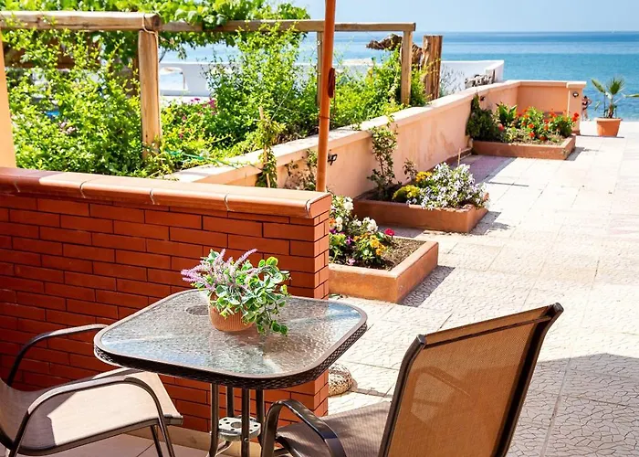 Waterside Lejlighedshotel