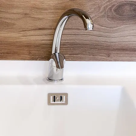 Ξενοδοχείο με διαμερίσματα Waterside *