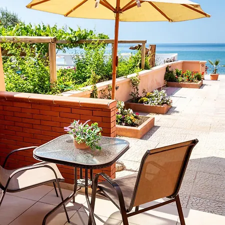 Waterside Hotel de apartamente